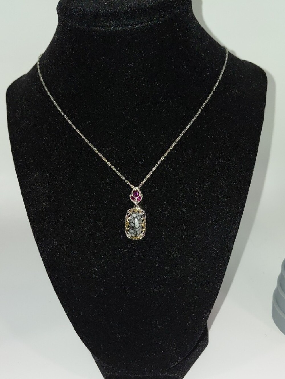 NWT  Pinolith Cabochon Pendant And Chain Sterling Silver